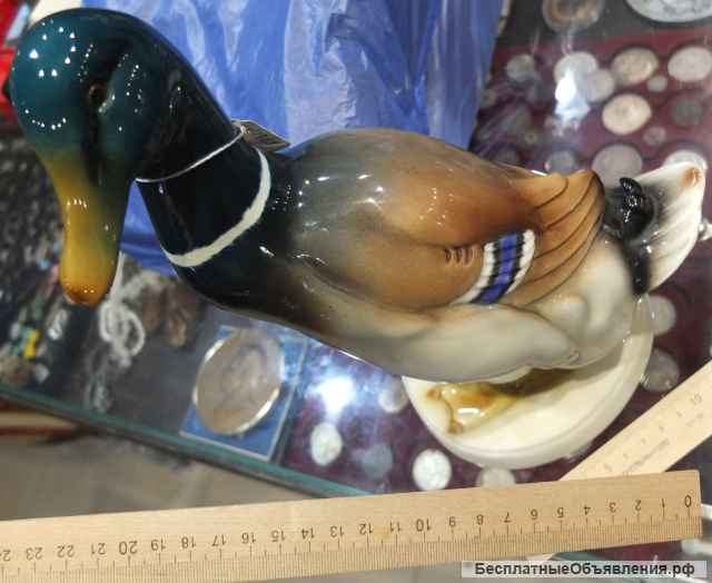 Фарфоровая статуэтка Утка красавица, немецкий коллекционный фарфор, фирvа Goebel, Германия
