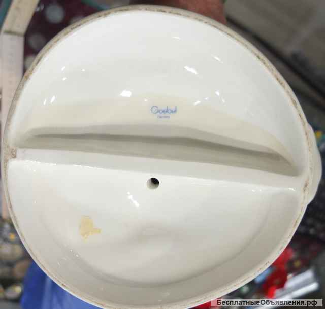 Фарфоровая статуэтка Утка красавица, немецкий коллекционный фарфор, фирvа Goebel, Германия