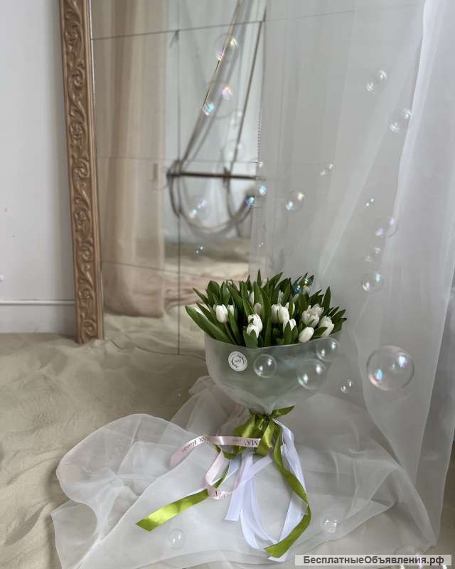 Доставка клубники в шоколаде цветов шаров