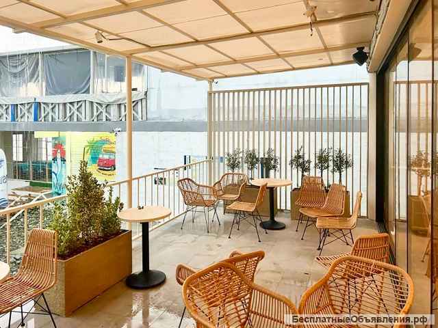 Кафе на центральном пляже Сочи