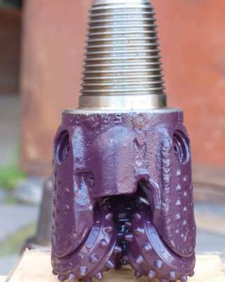 Долото буровой 124