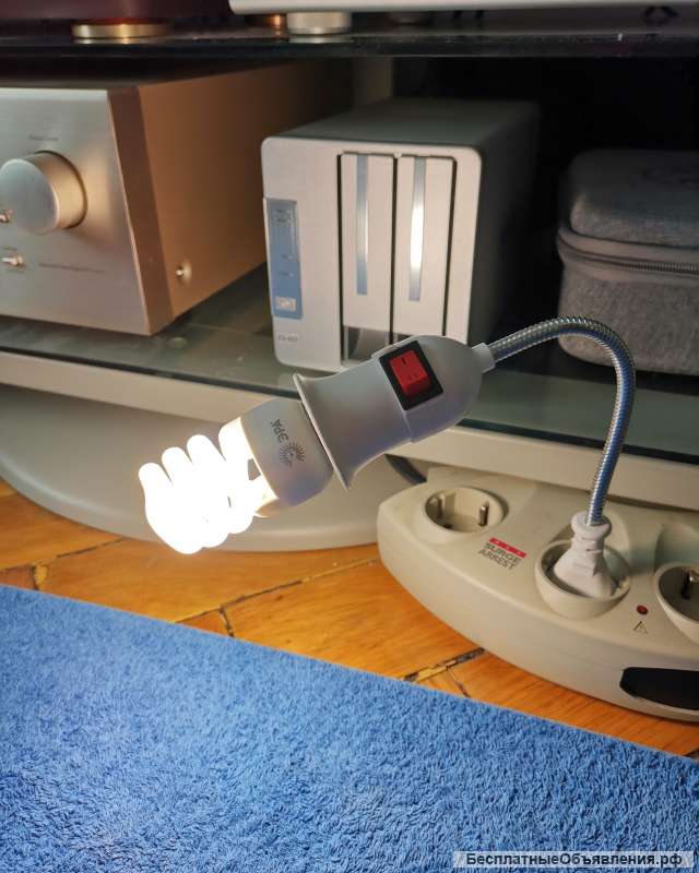 Ночник или Адаптер EU-2 для розетки лампы E27 ЕС с выключателем ВКЛ / ВЫКЛ оригинальный НОВЫЙ