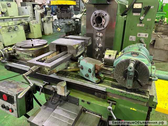 Широкоуниверсальный фрезерный станок ФУ-320