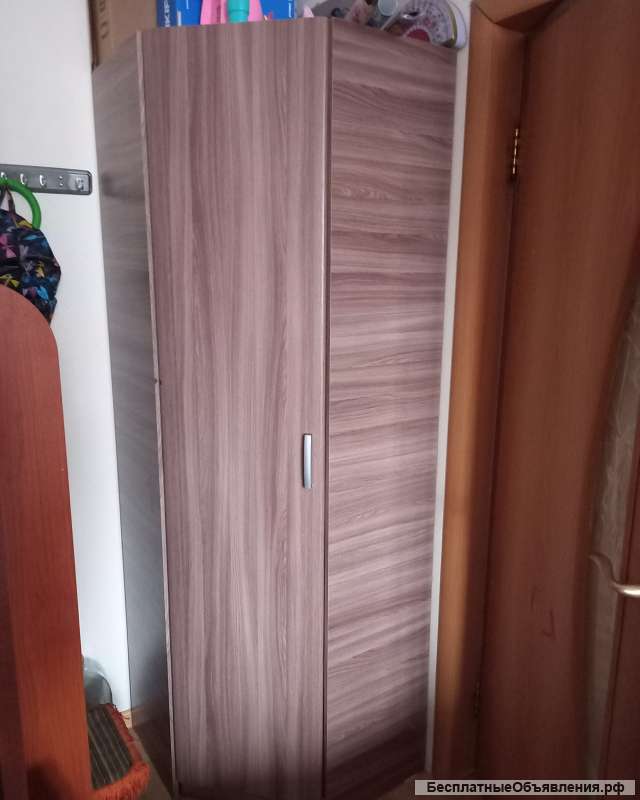 Шкаф и угловой шкаф