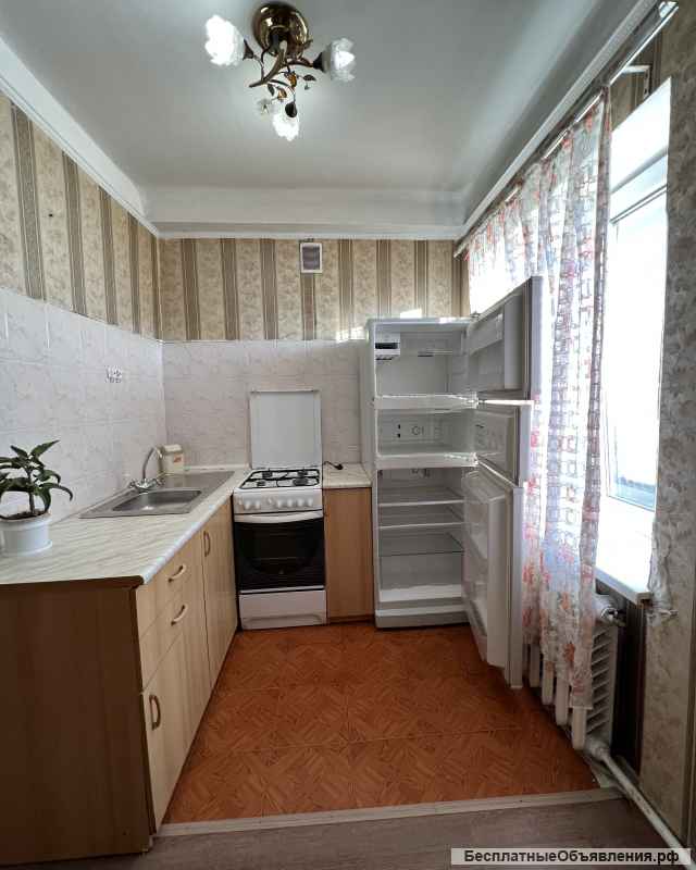 Сдам 2 комнатную на ул. Поповкина