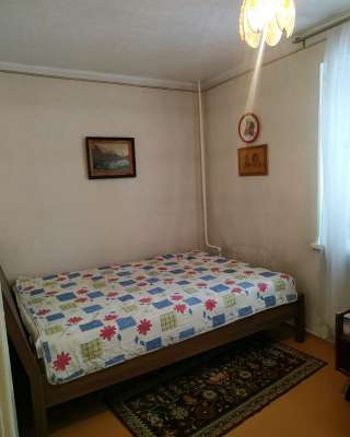 3-комнатную квартиру (вторичное) на Ивановского 7
