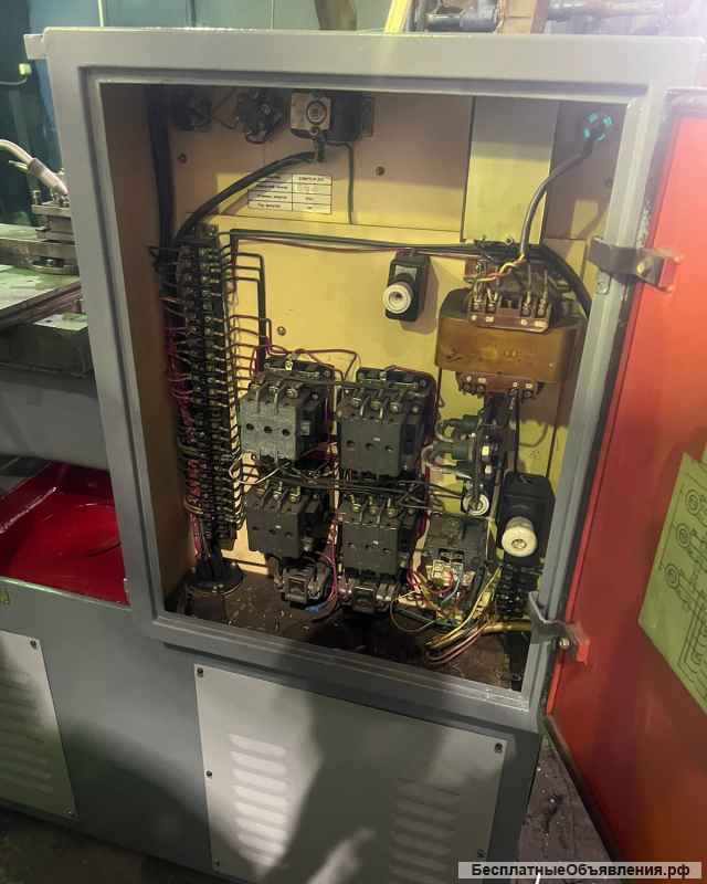 Станок токарный повышенной точности ИЖ250ИТП