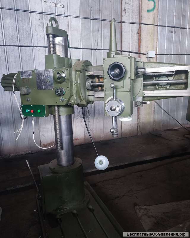 Радиально-сверлильный станок 2К52-1 продам