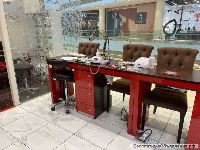 Готовый салон красоты в аренду, в крупном ТЦ в юао