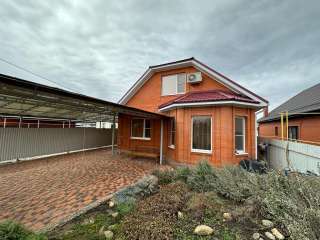 2-эт. дом в центре с. Красносельское, мкр. Светлый, 186/ 89/ 18.5 полностью кирпичный.