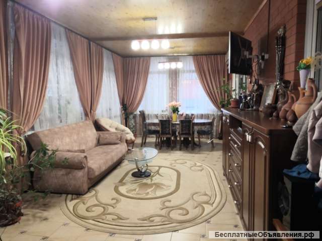 2-эт. дом в центре с. Красносельское, мкр. Светлый, 186/ 89/ 18.5 полностью кирпичный.