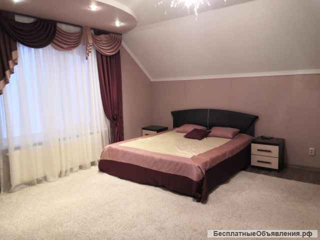 2-эт. дом в центре с. Красносельское, мкр. Светлый, 186/ 89/ 18.5 полностью кирпичный.