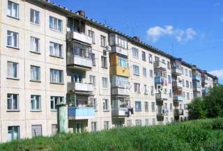 1-к гостинка, Смирнова 40/3
