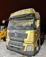 Тягач Shacman 6x4