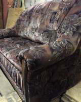 Диван продаю