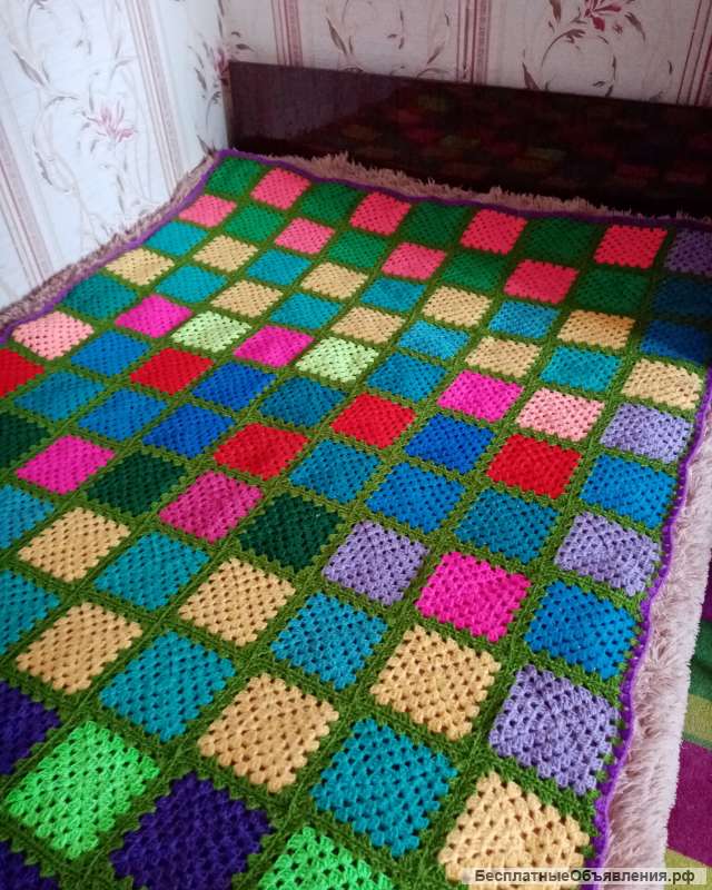 Плед связаный крючком