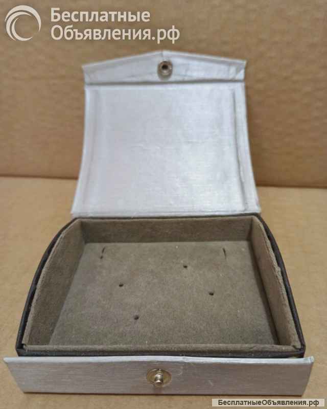 Футляр подарочный для украшений, б/у