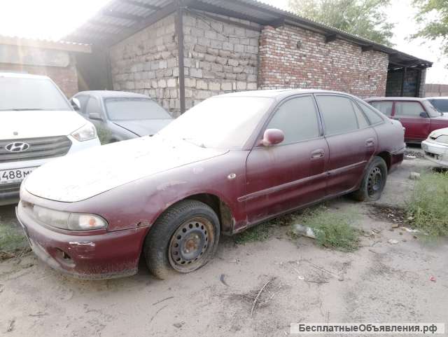 MITSUBISAHI GALANT, 1993 г. в., комби (хэтчбек) цвет вишневый, рабочий объем двигателя 1997 куб. с