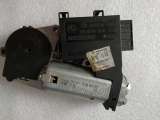 898 697 001 Range Rover Vogue L322, 02-06, Sun Roof Motor Мотор люка SIEMENS оригинальный