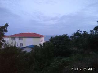 Участок у моря в Ялте