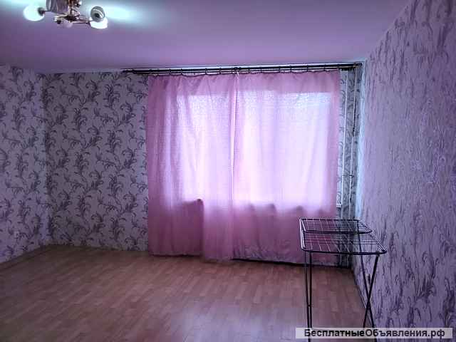 Трехкомнатная квартира на Колпинском шоссе д. 34, корп. 1, поселок Шушары (Славянка).