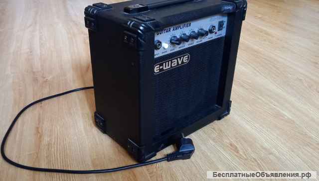 Гитарный комбоусилитель E-Wave GA - 15 M 15 ватт