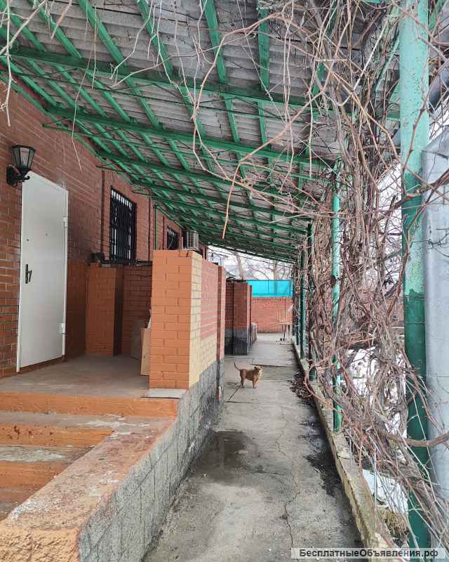 Дом на двух хозяев