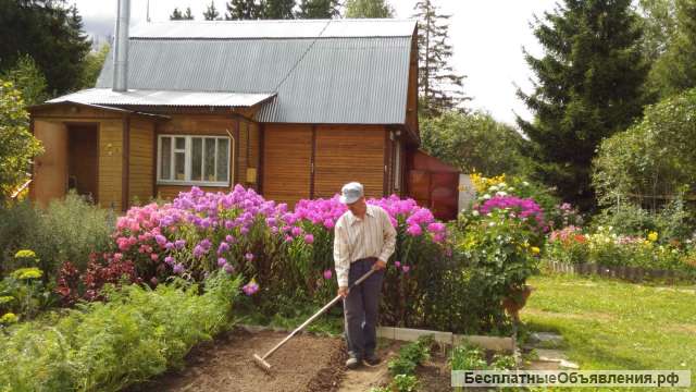 Жилой дом с участком