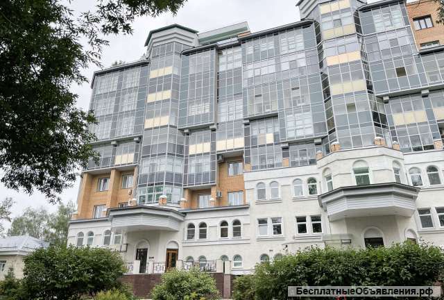 3-комнатная квартира в Кировском районе