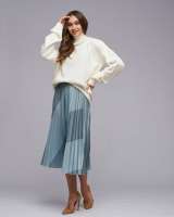 Стильный красивый свитер