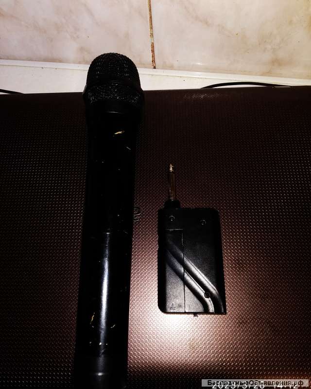 Радиомикрофон Китай (перестал работать)