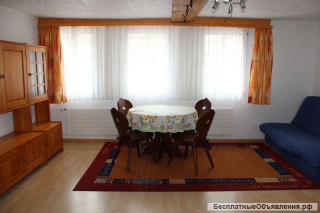 Haus TOLI, 3 квартиры на первом и втором этаже и часть Stadel, в Лейкербад, Швейцария