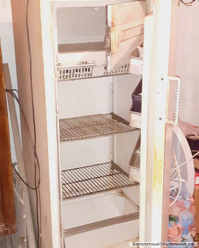 Холодильник Зил