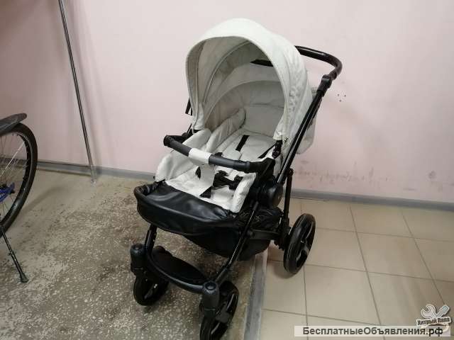 Детская коляска трансформер