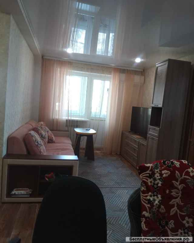 699 Продам 2х ком квартиру в г. Новошахтинск