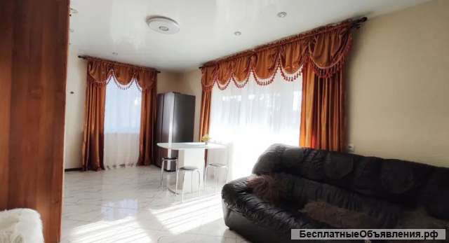 Дом с земельным участком в Екатеринбурге