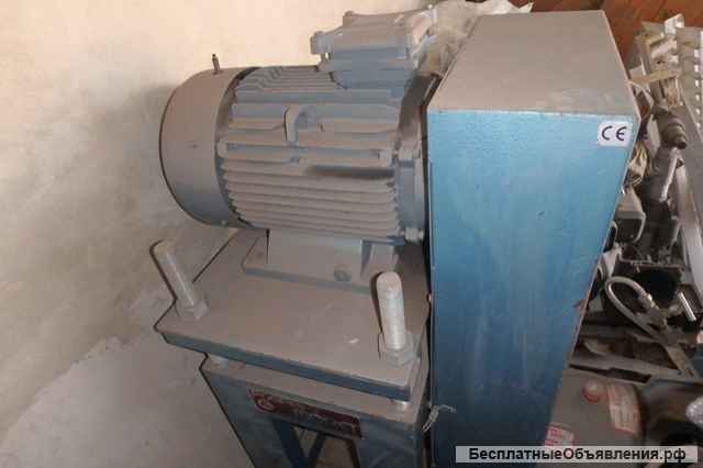 Насос Pompes moret mra-125.315 120m3/h 20m 1030tr/min alsthom 3~AF1S180mr4 b3 1452min-1 18.5kW 50Hz