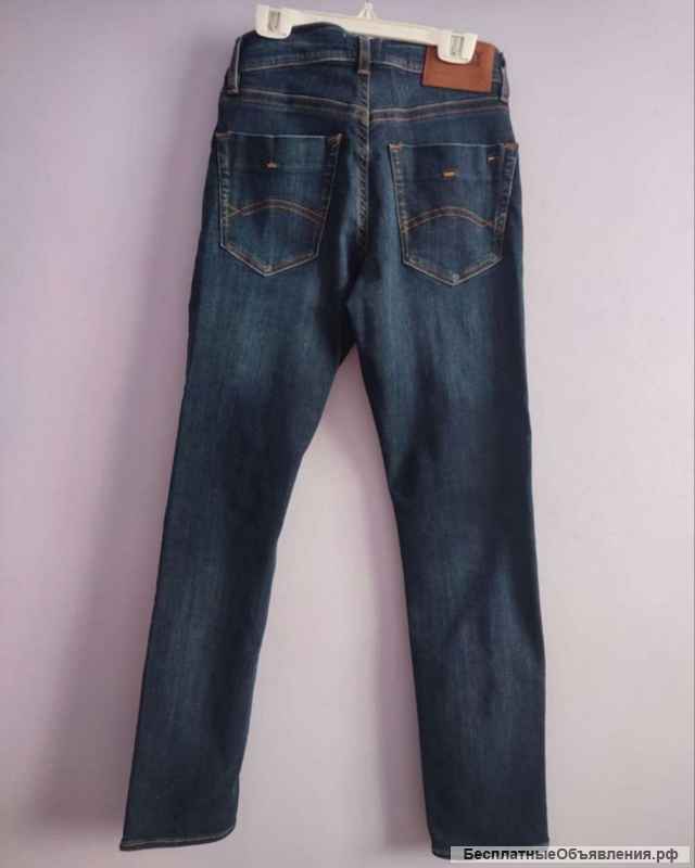 Джинсы мужские