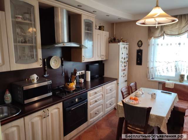 Благоустроенная квартира с ремонтом, мебелью и техникой