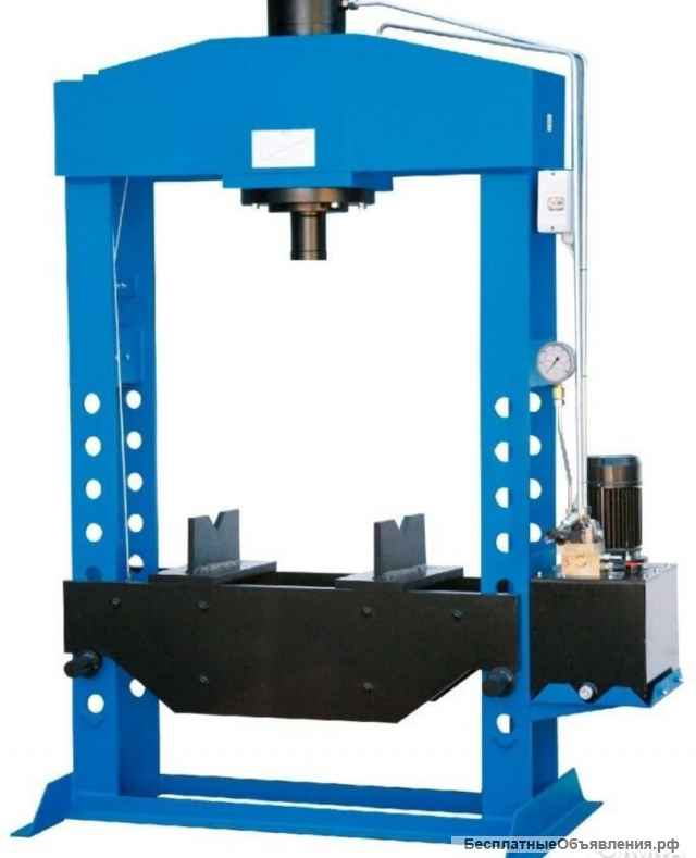 Пневматический пресс для производства дверей