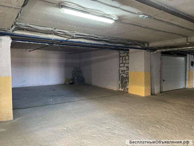 Машиноместо, 18 м²