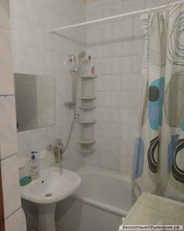 738 Продам 2х ком квартиру в г. Новошахтинск