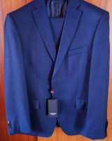 Костюм мужской Franchesko Fellini новый