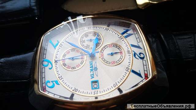 Часы мужские Invicta новые
