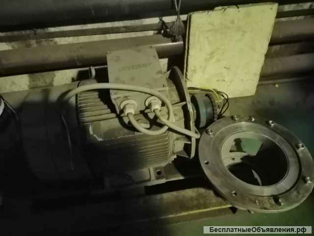 Электродвигатель б/у, 45 kW, 3000 об/мин. Siemens 1LG4 223-2AA66-Z комби