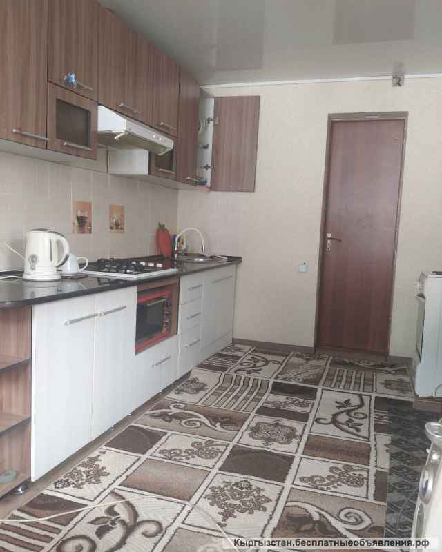 Дом в поселке Ак-Тюз Кеминского района