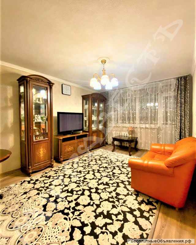 2 комн. кв-ру, СЖМ, Космонавтов 17; 7/12 кирп; 60/30/9