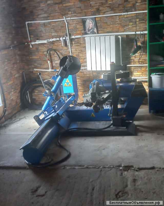 Требуется шиномонтажник