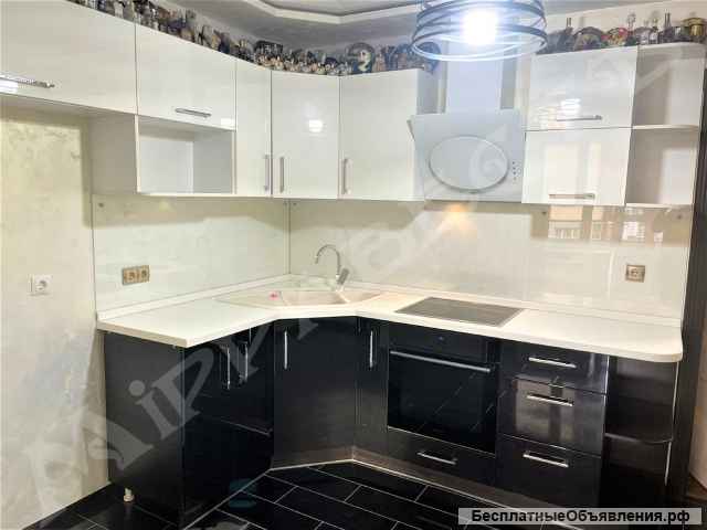 2 комн. кв-ру, Александровка, ул. Вересаева; 8/11 кирп; 41/30/9