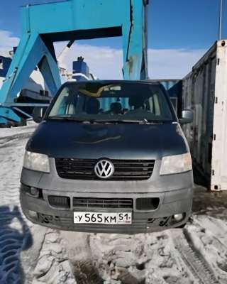Автомобиль Volkswagen Transporter